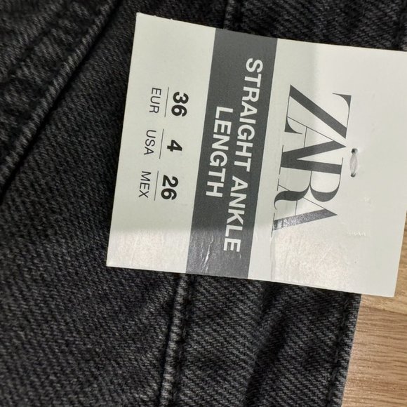 Zara STRAIGHT CUT BEADED ANKLE JEANS WITH A HIGH WAIST - Picture 2 of 11